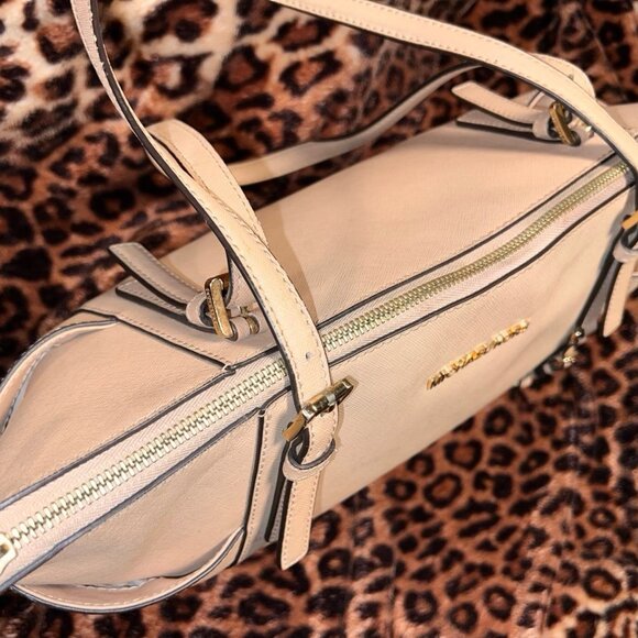 MICHAEL KORS JET SET TRAVEL MEDIUM TOTE LEATHER SOFT BEIGE HANDBAG - Picture 4 of 11